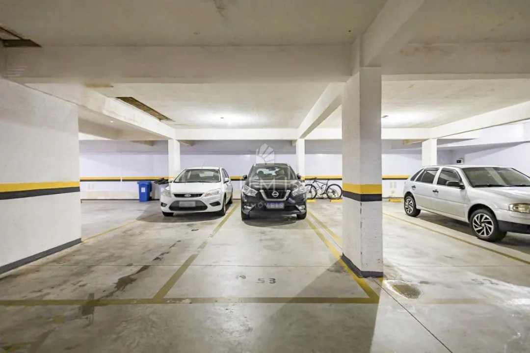 Apartamento alto padrão com 2 dormitórios á venda
